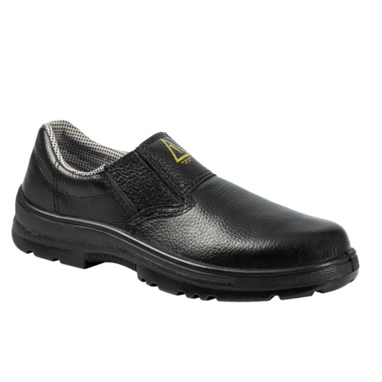 Zapato dieléctrico con puntera de composite